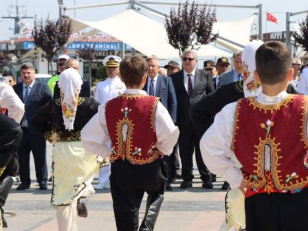 Yalova nin Kurtulusu Kutlandi